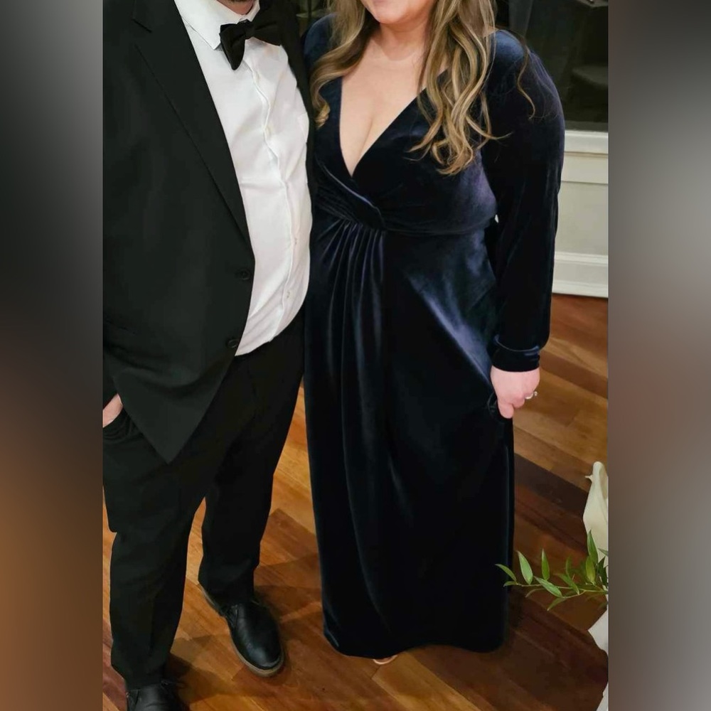 Jenny Yoo Ryland French Blue Long-Sleeve Open-Back Stretch Velvet Gown